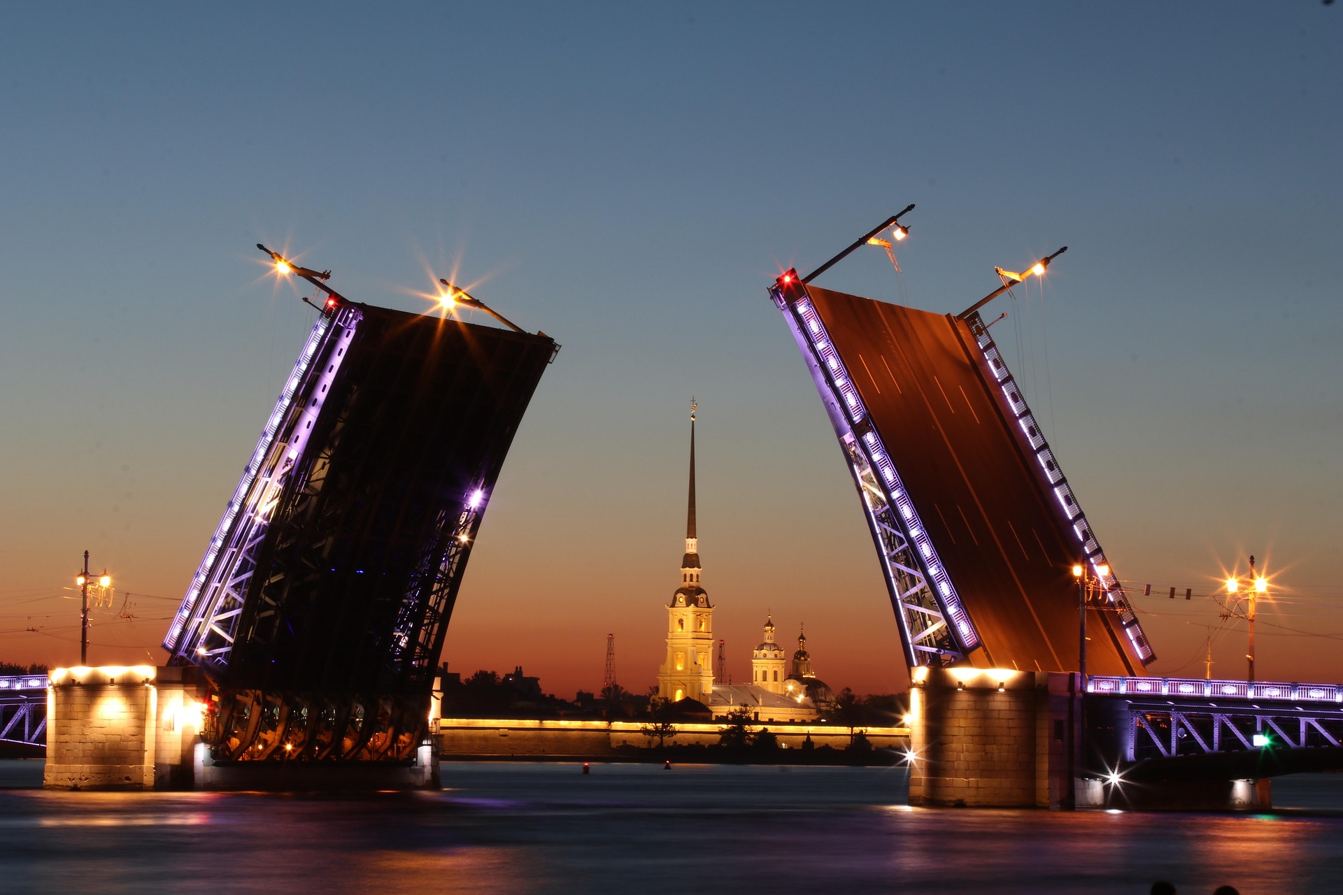 Дворцовый мост